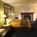 Super 8 By Wyndham Niagara Falls North