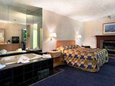 Super 8 By Wyndham North *