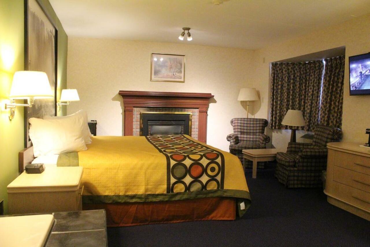 Hotel Super 8 By Wyndham North *